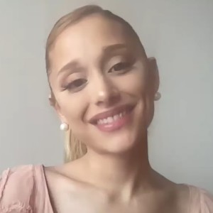 Ариана Гранде - Изображение